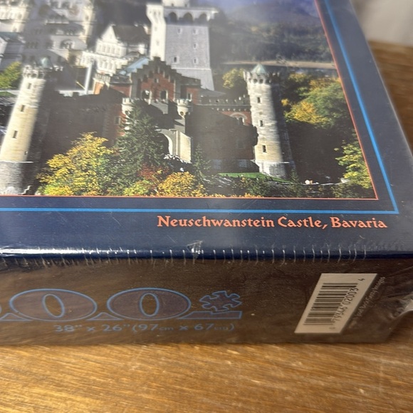 Buffalo Games Sealed Neuschwanstein Castle, Bavaria 2000 Piece Puzzle - Picture 8 of 9